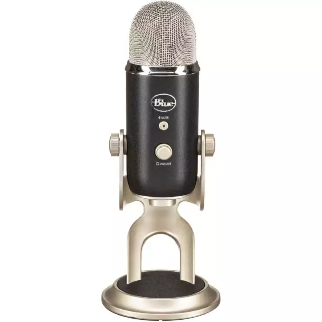 Blue Microphones Yeti Pro 3-Capsule USB and XLR Microphone - Silver