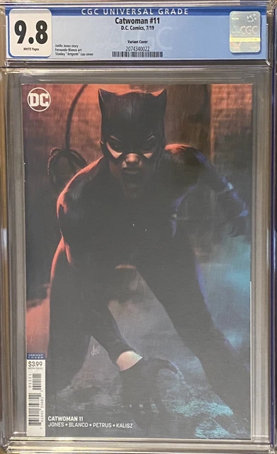 Catwoman #11 DC Comics | CGC 9.8 | 7/19 Newton Rings White Pages Artgerm Variant
