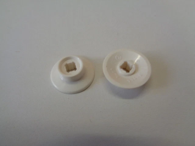 LEGO 2 Train Wheel Small, Hole Notched for Wheels Holder Pin white (50254)