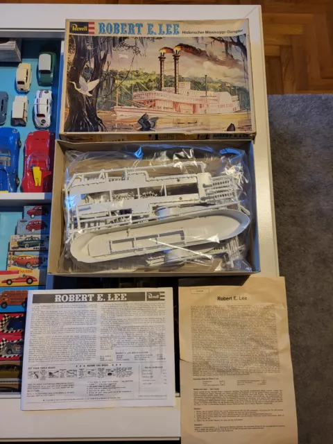 Robert E. Lee kit Revell 1/271 Ship Steamboat Paddle Streamer nave