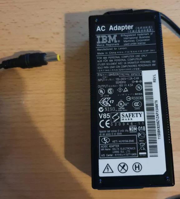 Original IBM Netzteil AC Adapter : Model : 02K7006 - 16V - 3,36A