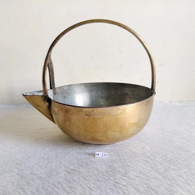 Français ustensiles de cuisine en laiton avec poignées en bois vintage - France