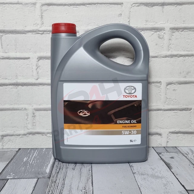 GENUINE TOYOTA RAV4 5W30 Engine Oil Fuel Economy Semi Synthetic 08880