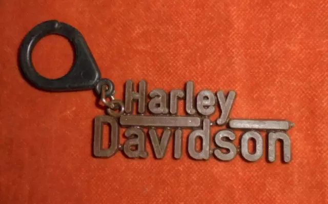 Porte clés harley davidson en relief, bois de tilleul