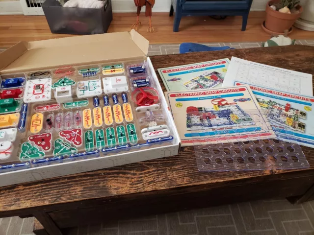 COMPLETE! Snap Circuits Pro SC-500 | Elenco Electronics | Home School Projects