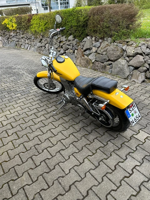 Suzuki Savage LS 650