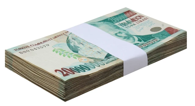 Turkey 20 Million Lira, L.1970 (2000), P-215, Used X 100 PCS Bundle Pack