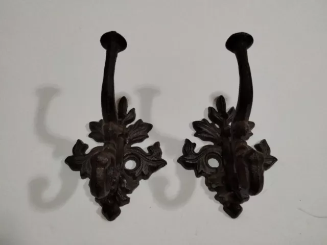 Set 2 Vintage Architecture Ornate Cast Iron Wall Hooks