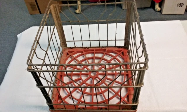 MCDONALD DAIRY.CO ミルククレート　ヴィンテージ　アメリカ VINTAGE 6/80 MCDONALD Dairy Metal & Plastic Bottom Milk Crate 11