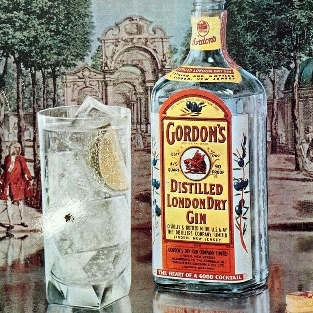 Vintage Gordon's Distilled London Dry Gin Tin Metal Tray Vauxhall Gardens