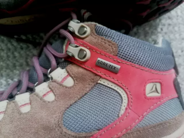 LADIES CLARKS ACTIVE Air Gore Tex Brown Walking Boots Size 3 22.99 PicClick UK