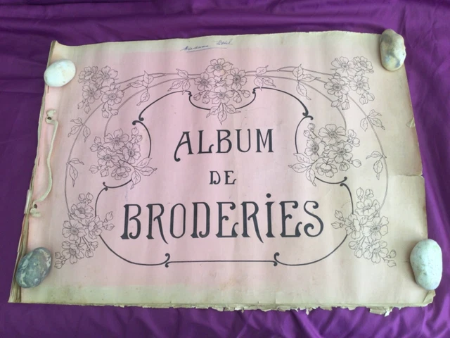 Lot De 3 Albums Anciens De Broderie Au Point De Croix - Thérèse De DILLMONT - France
