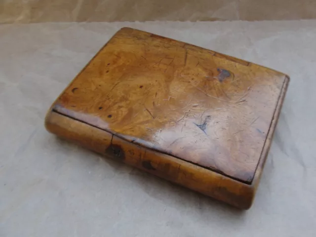 Antique 19th Century Burr Walnut Snuff Box Good Colour & Grain Good Condition