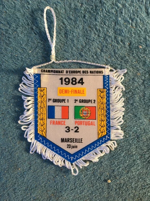 Fanion Vintage Foot Coupe d'Europe 1984 Pays Qualifié Danemark
