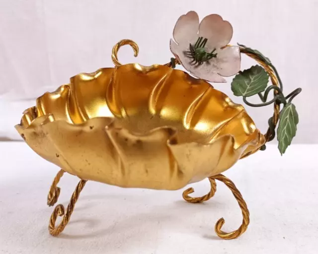 VIDE-POCHE sur Pieds ancien METAL DORE Art Nouveau decor FLEUR Coquille Art K