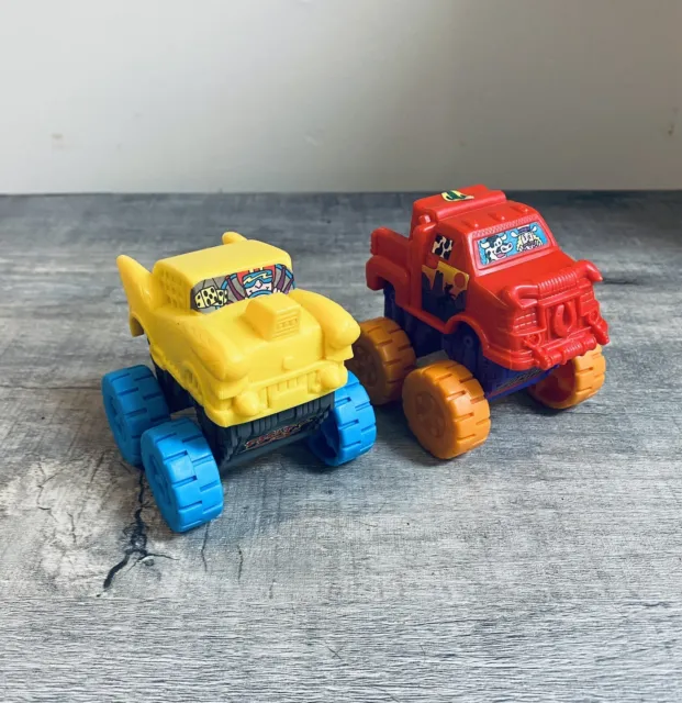 2 Wendys Kids Meal Toy 1995  Mega Wheels