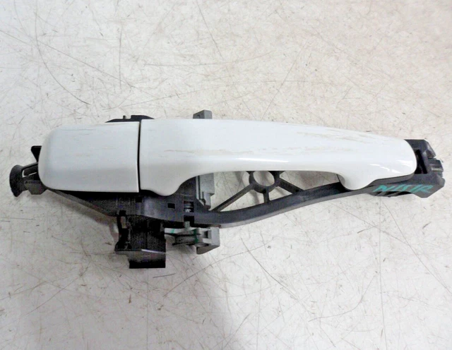 Volvo V50 2010 Nsr Passenger Side Rear Exterior Door Handle Ice White 614