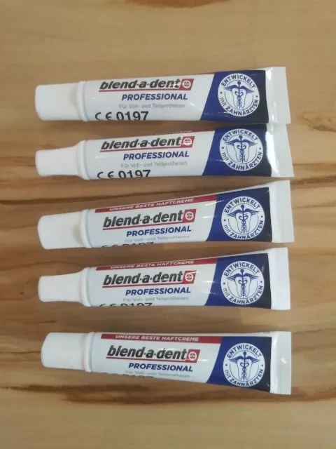 5x 10 g blend a dent Professional Haftcreme Reisegröße