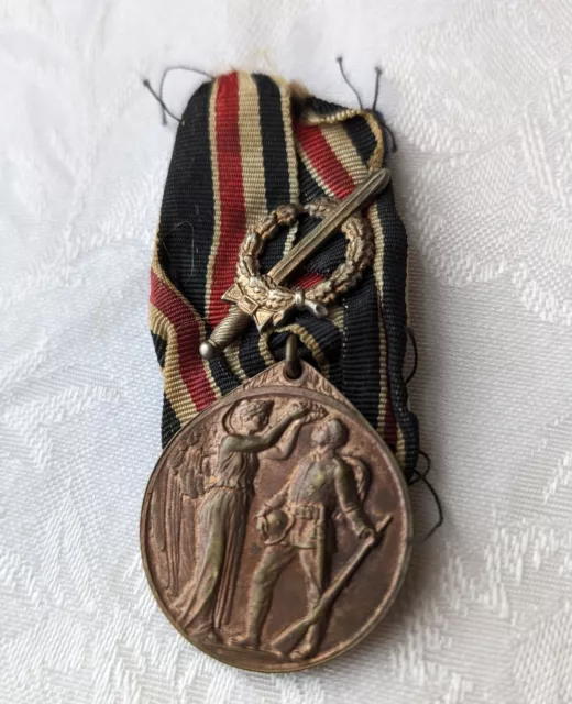 German FURG DAGERLAND 1914 WAR MEDAL, WWI Medal with ribbon and pin