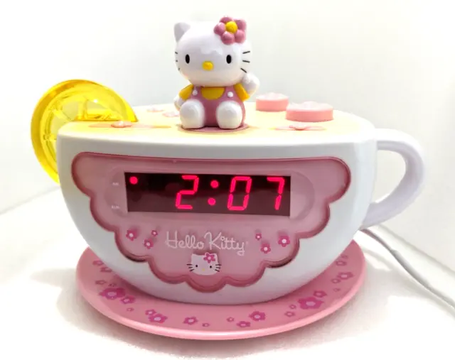 FV. Sanrio Hello Kitty Tea Cup Alarm Clock Radio w/ Lemon Slice Night Light