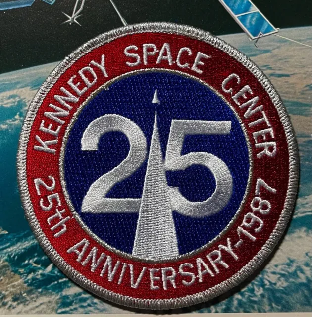 Kennedy Space Center 25Th Anniversary 1987 Maroon Background Patch