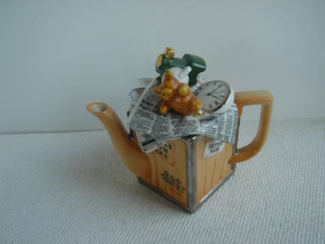 Paul Cardew    Teapot       Moving  day  Tea Chest             Teddy Bear  Train