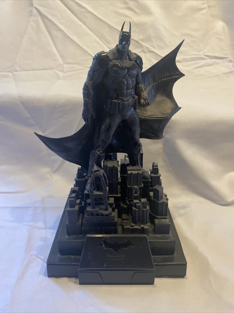 BATMAN GOTHAM CITY Statue from Arkham Knight Collector's Edition 13” £ ...