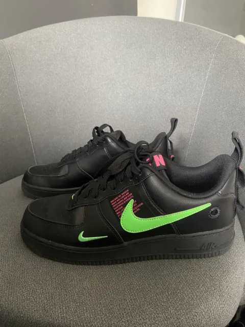 Nike Air Force 1 LV8 Utility SL trainers in black