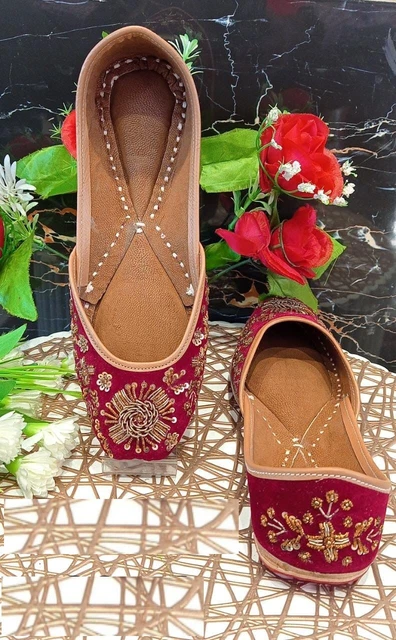 EthnicVibes Vrouwen Jutti Lederen Phulkari & Motieven Indiase Bruiloft Party Flat Mojari US Size 5-10 DLY (achterkant-open flats), Ontwerp 7, 38 EU