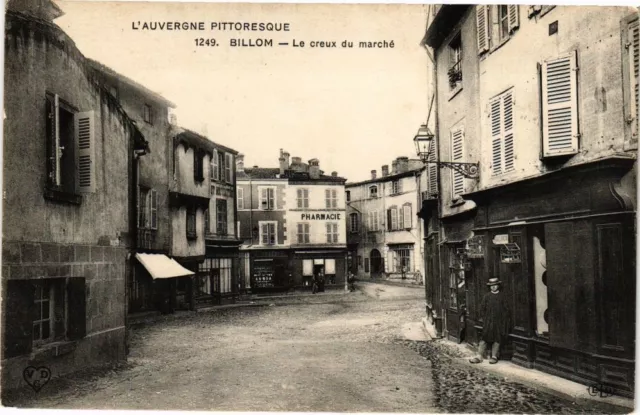 CPA L'Auvergne Pictoresque - BILLOM - Le hollow du Marché (221433)
