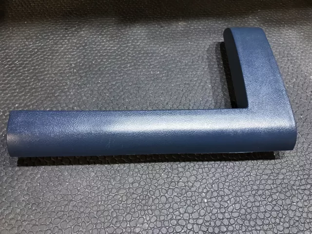 1988 1994 Chevy Gmc Truck Suburban Lower Dash Trim Molding Blue Oem
