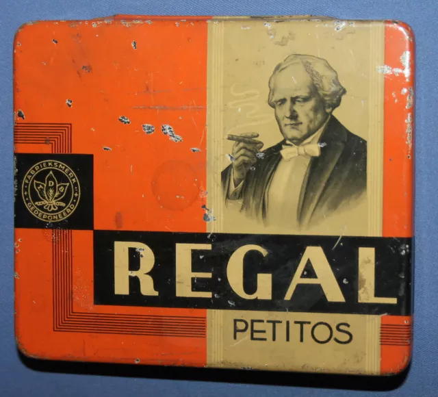 Vintage Regal Petitos Litho Tin Cigarette Box
