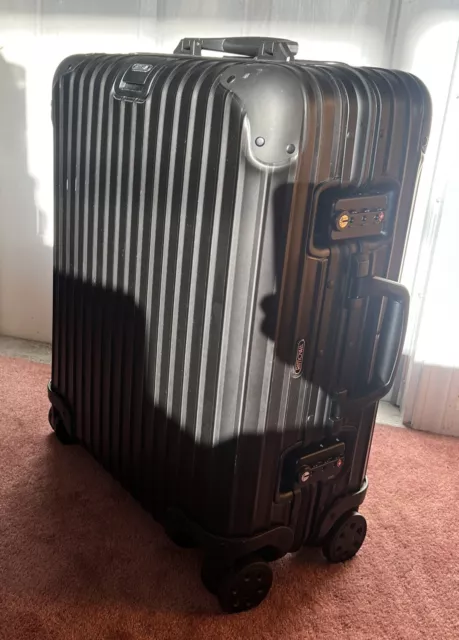 RIMOWA TOPAS STEALTH black carry-on Aluminum Luggage $1,375.00 - PicClick