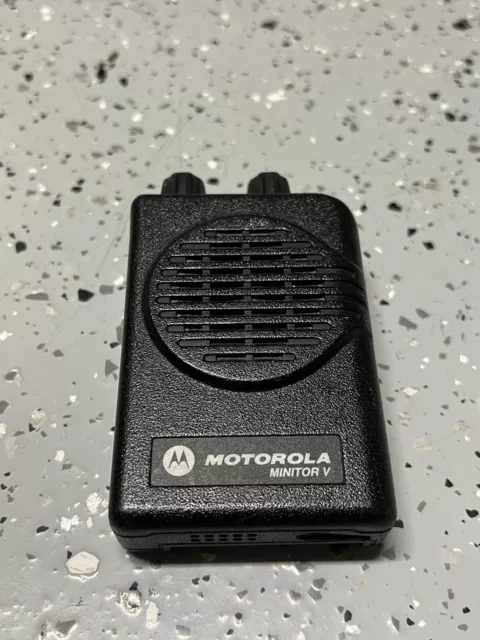 Motorola Minitor V Pager 151 - 158.9975 MHz 2-Ch A03KMS9239BC - PARTS / REPAIR