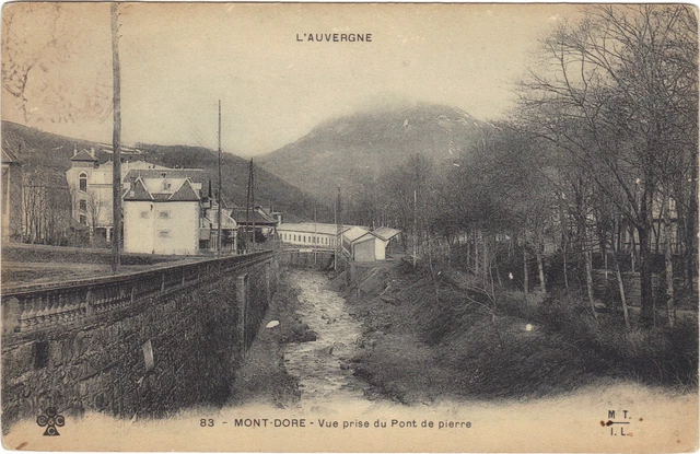 MONT DORE - view taken from Mont Saint Pierre (3083)