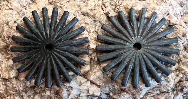 NICE BLACK IRON 2"  21-Point COWBOY VAQUERO Fancy SPUR ROWELS & Pins