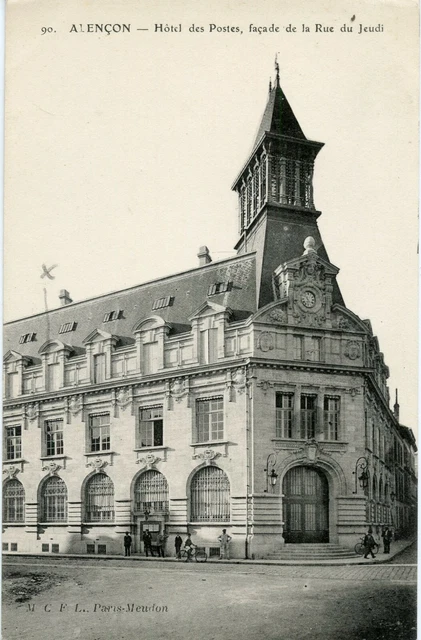 Postcard / Alencon Hotel Des Postes Facade De La Rue Du Thursday