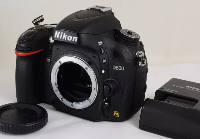 Nikon D600 [Near Mint] 24.3 MP Digital SLR Camera 396 Count With Battery x2