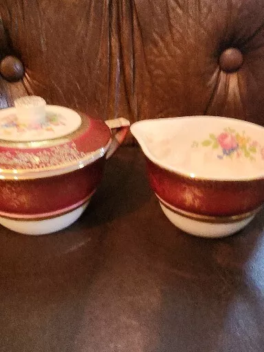 Vtg Aristocrat by Salem China Co Creamer and Sugar Bowl - Maroon & Gold