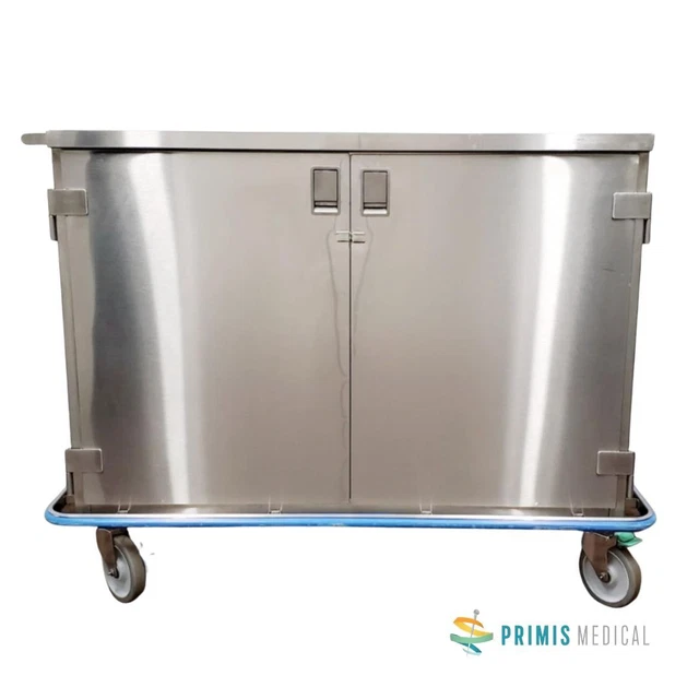 FHC FHCMMCC14 Closed Surgical Case Cart w/ Two Adjustable Shelves & Card Holder