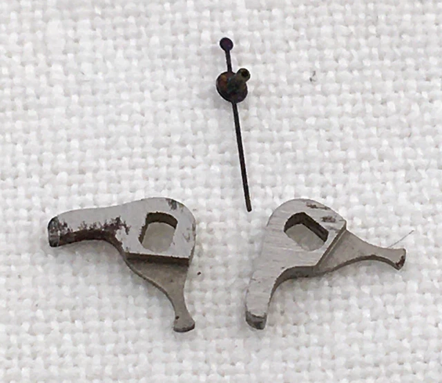 Lot d'anciennes montres de poche - Encans des Laurentides Inc