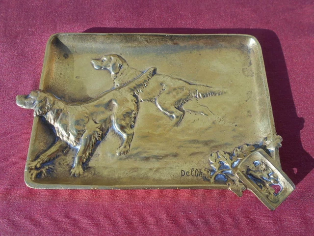CENDRIER AUX CHIENS DE CHASSE EPOQUE FIN 19EME /1900 EN BRONZE par "DELBOS"