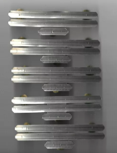 lot de 5 supports/fixations pins pour 7 barrettes de décoration militaires (x7)