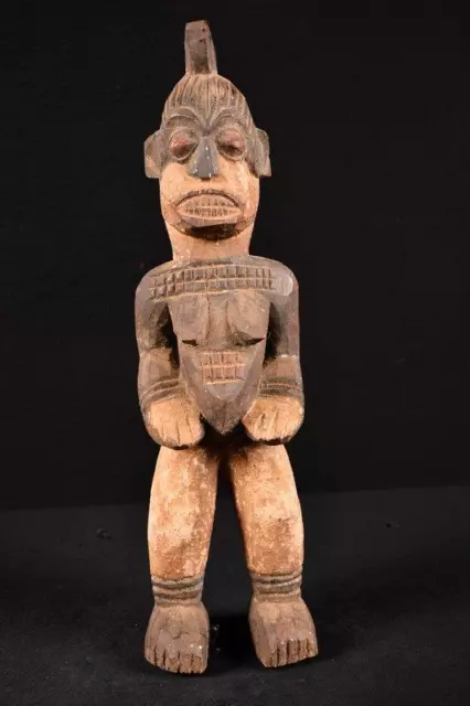 21997 Una estatua igbo africana primitiva de Nigeria