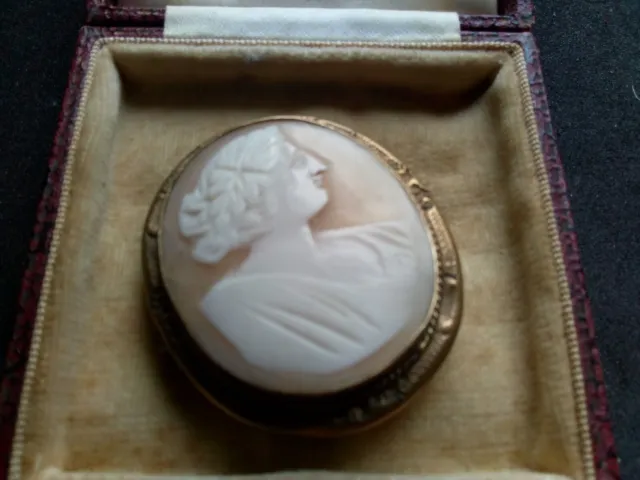 Large Victorian  Shell cameo brooch in a pinchbeck mount