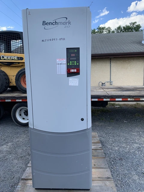 Aerco Benchmark 2.0 Natural Gas Boiler BMK2000 460V 2,000,000 BTU (FOR  PARTS)