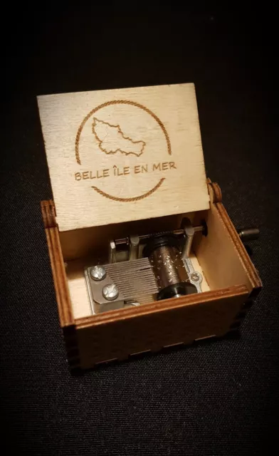 Boîte à musique en bois Laurent Voulzy Belle Ile en Mer - Personnalisable