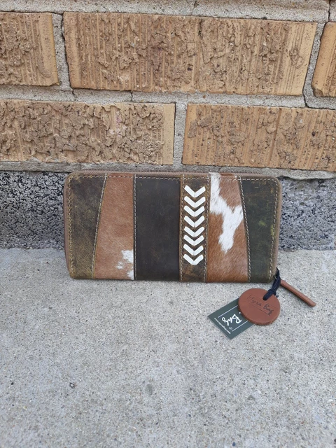 NWT Myra Bag Rustic Brown Cream Cow Cowhide Laced Leather Arrow Patchwork Wallet