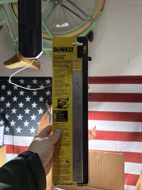 DeWalt OEM 5140011-84 Planer Brush Cap DW735 DW735X