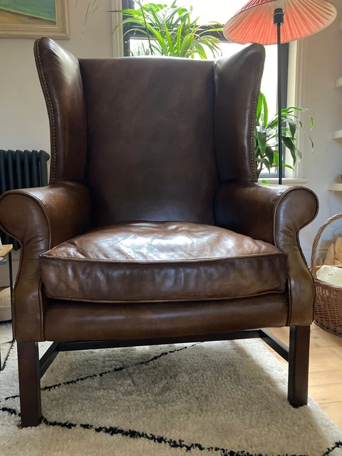 Stylish Large Designer Timothy Oulton Halo Leather Wingback Armchair Collectible
